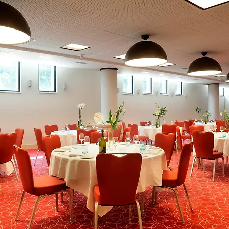 Crowne Plaza Montpellier Corum, an IHG hotel 