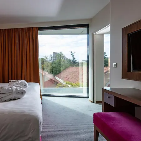 Radisson Blu Hotel, Montpellier Extérieur photo