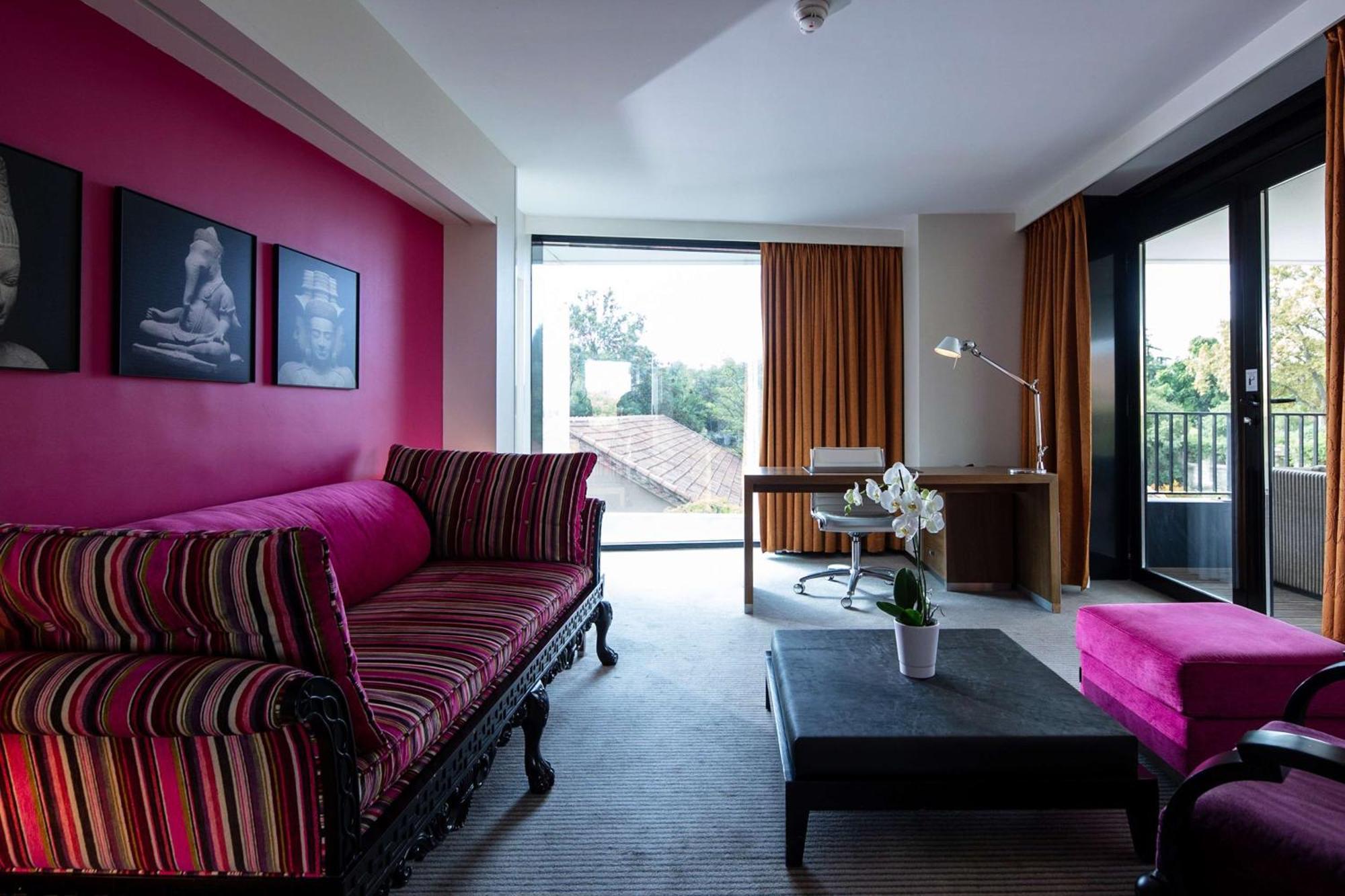 Radisson Blu Hotel, 4*